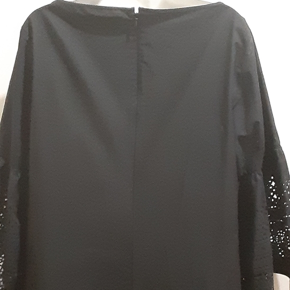 Dress - Picture 3 of 5